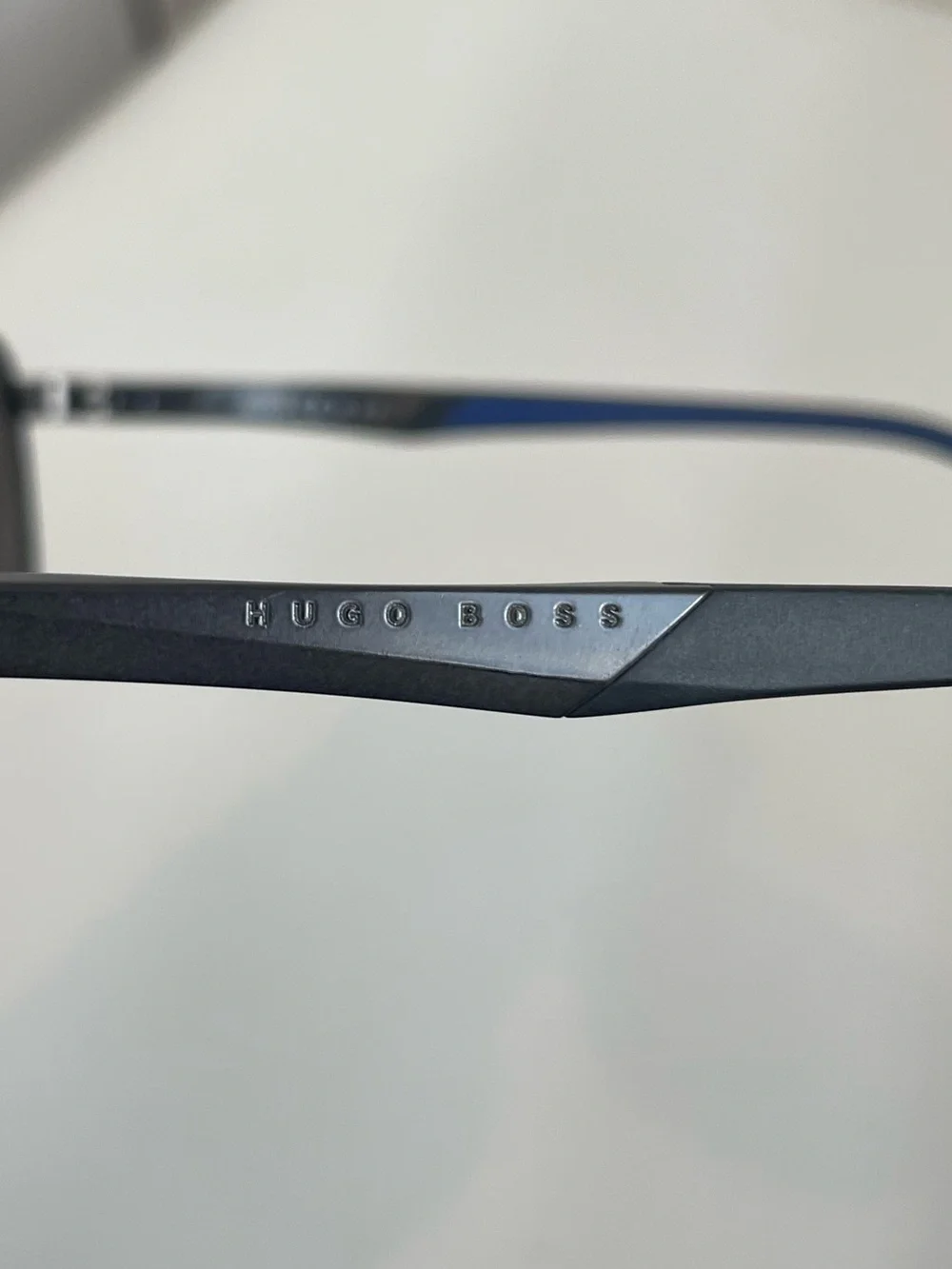 Boss Black Men's Aviator-Style Sunglasses 100% authentic